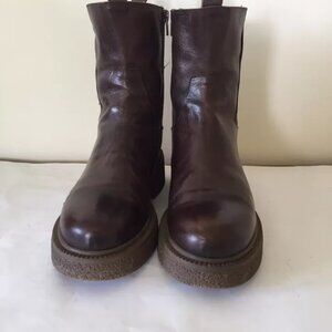 1725.a $531 Brown Leather Women's Ankle Boots Size EU 40, US 10 Made in Italy